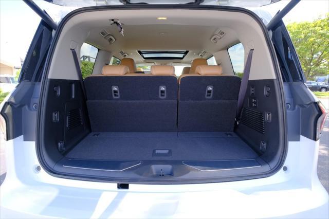 new 2025 INFINITI QX80 car, priced at $92,194