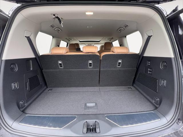 new 2025 INFINITI QX80 car, priced at $95,895