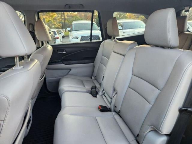 used 2021 Honda Pilot car, priced at $23,995