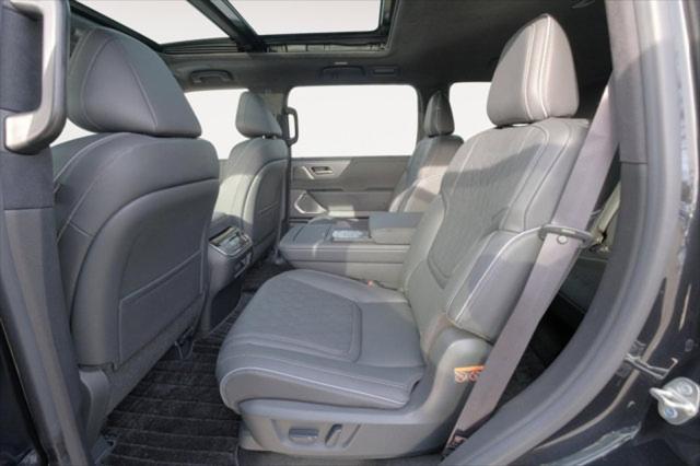 new 2025 INFINITI QX80 car, priced at $105,001