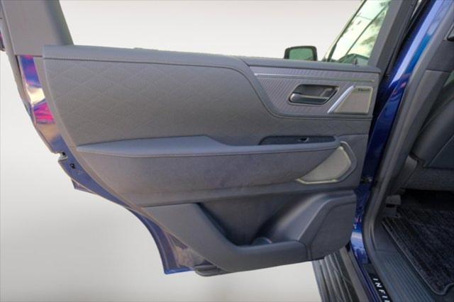 new 2025 INFINITI QX80 car, priced at $105,001
