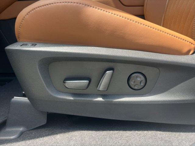 new 2026 INFINITI QX60 car, priced at $70,595