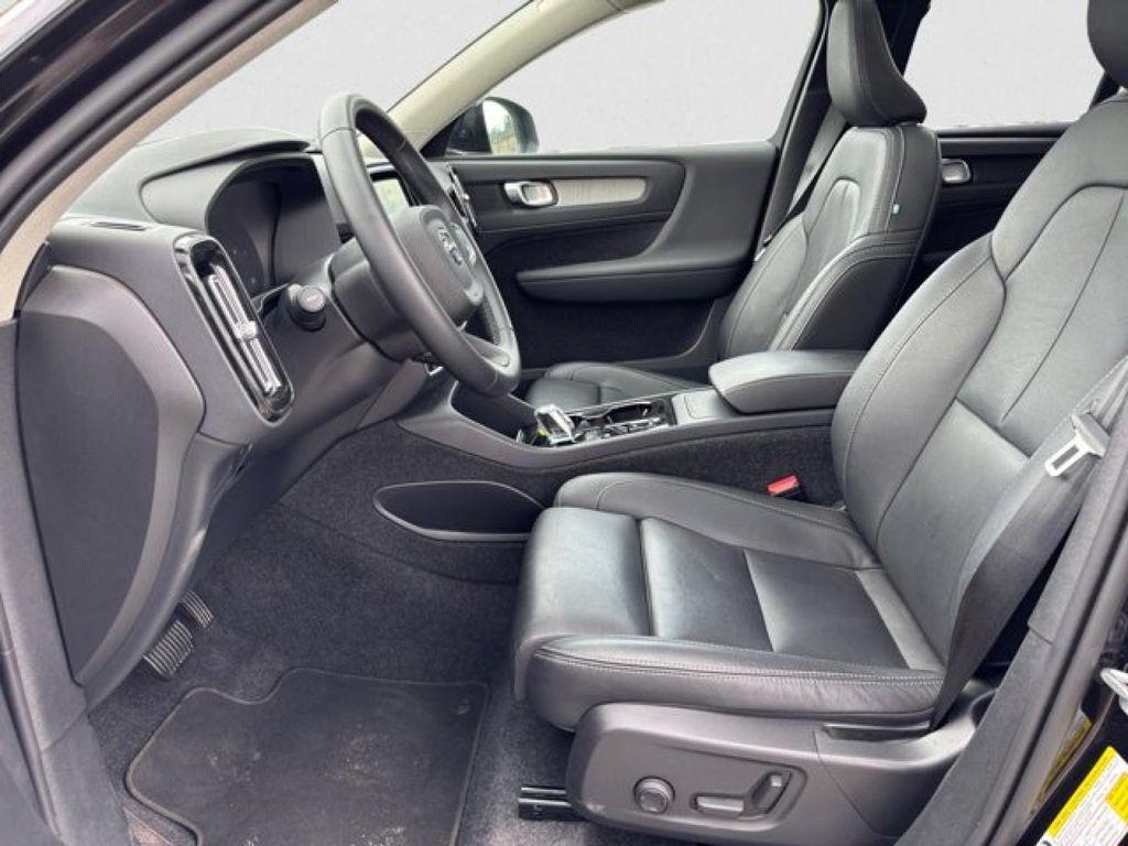 used 2025 Volvo XC40 car, priced at $30,995