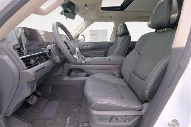 new 2025 INFINITI QX80 car, priced at $98,727
