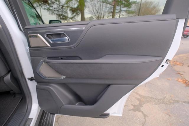 new 2025 INFINITI QX80 car, priced at $106,045