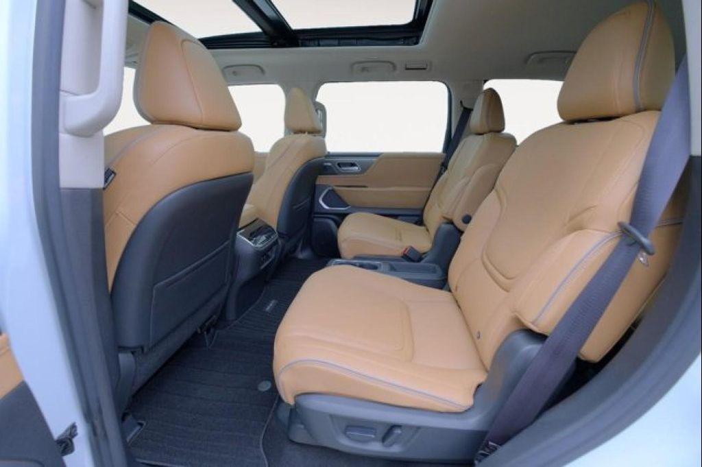 new 2025 INFINITI QX80 car, priced at $86,530