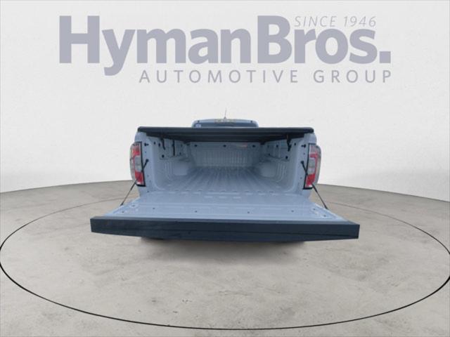 used 2022 GMC Canyon car, priced at $34,995