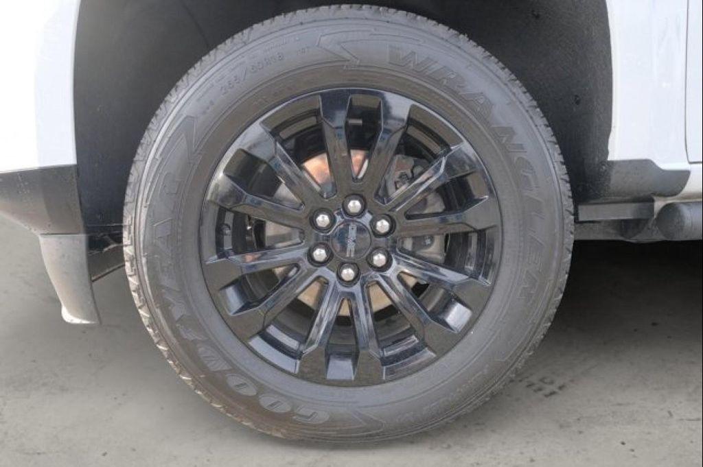 used 2022 GMC Canyon car, priced at $34,995