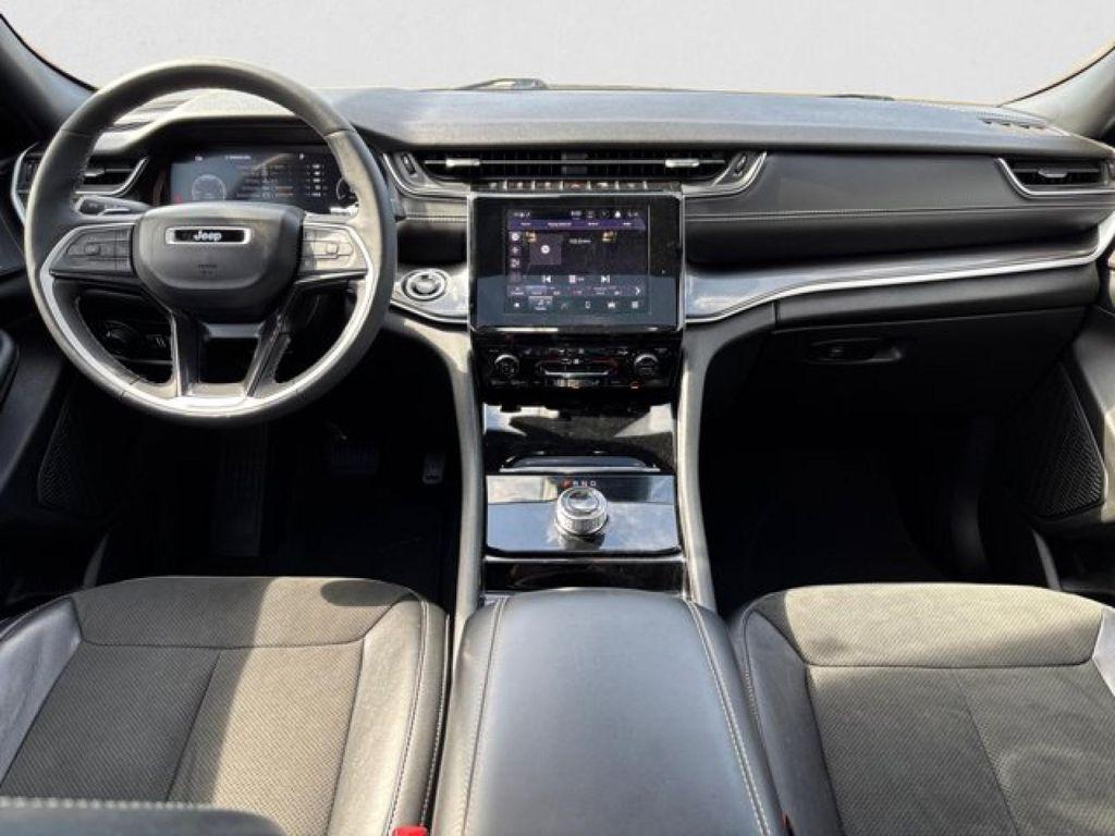 used 2023 Jeep Grand Cherokee car, priced at $32,995
