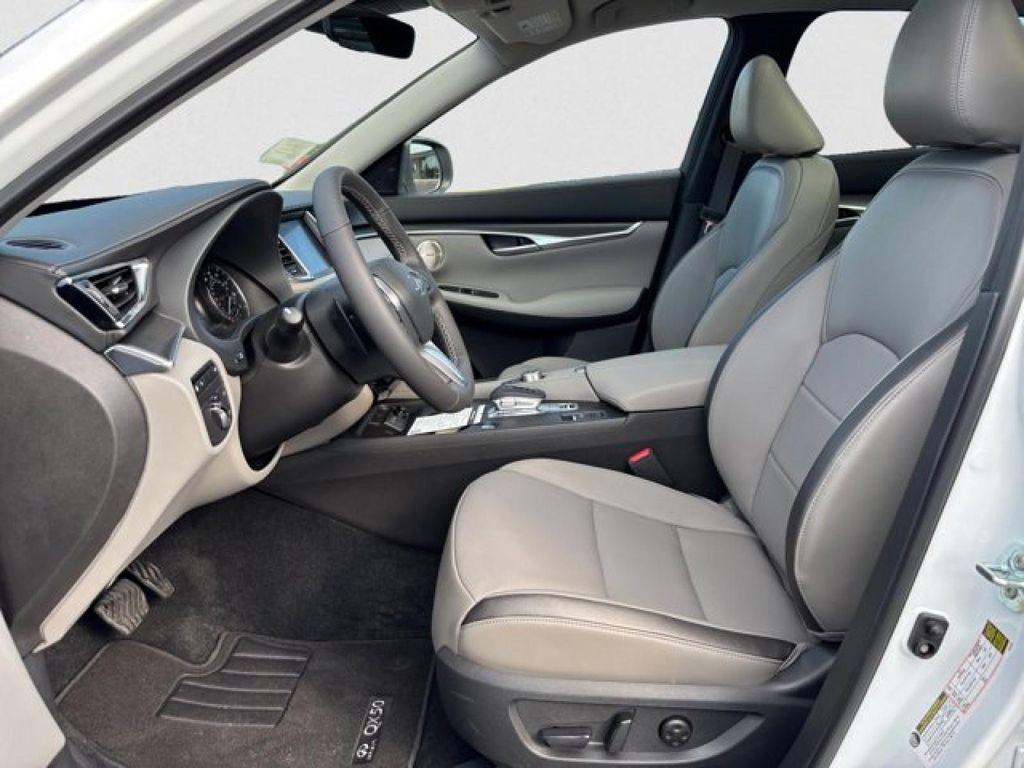new 2025 INFINITI QX50 car, priced at $43,694
