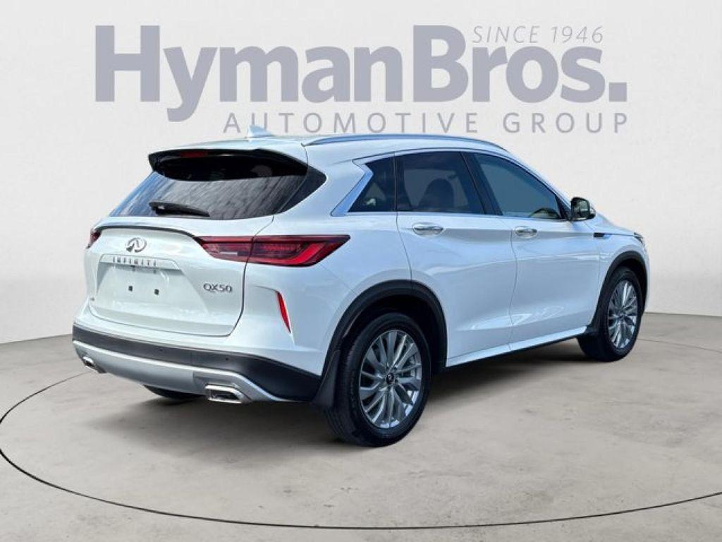 new 2025 INFINITI QX50 car, priced at $43,694