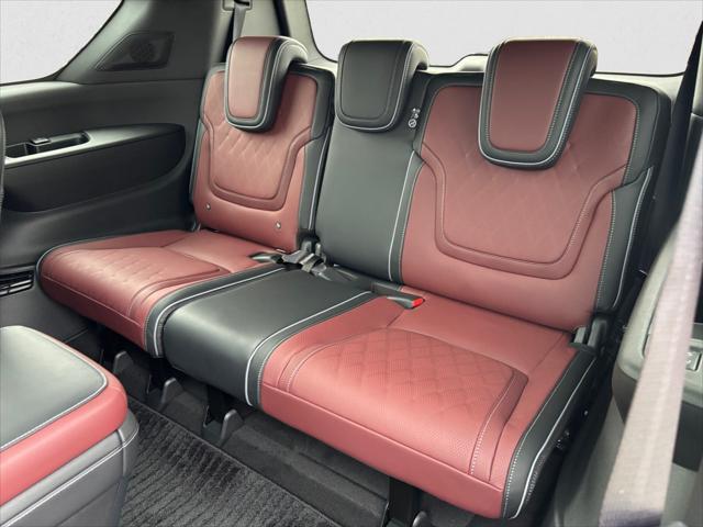 new 2025 INFINITI QX80 car, priced at $112,590