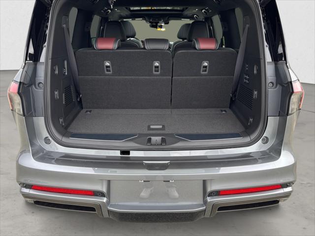 new 2025 INFINITI QX80 car, priced at $105,001