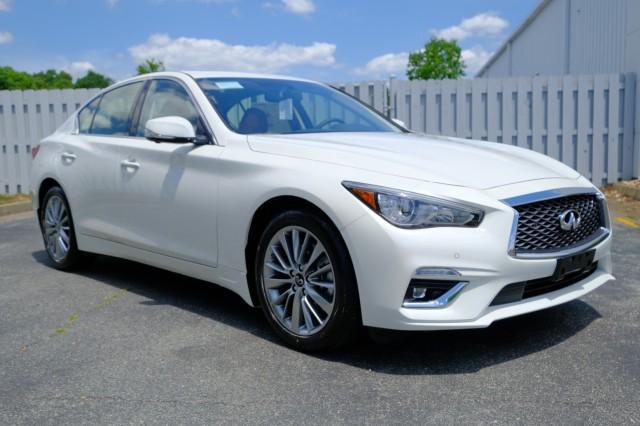 new 2024 INFINITI Q50 car, priced at $43,085