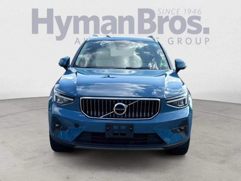 used 2023 Volvo XC40 car, priced at $36,995