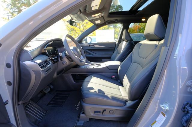 new 2025 INFINITI QX60 car, priced at $60,980