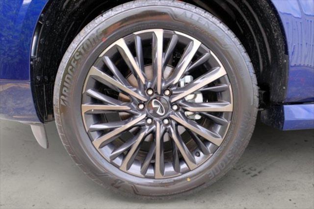 new 2025 INFINITI QX80 car, priced at $105,001