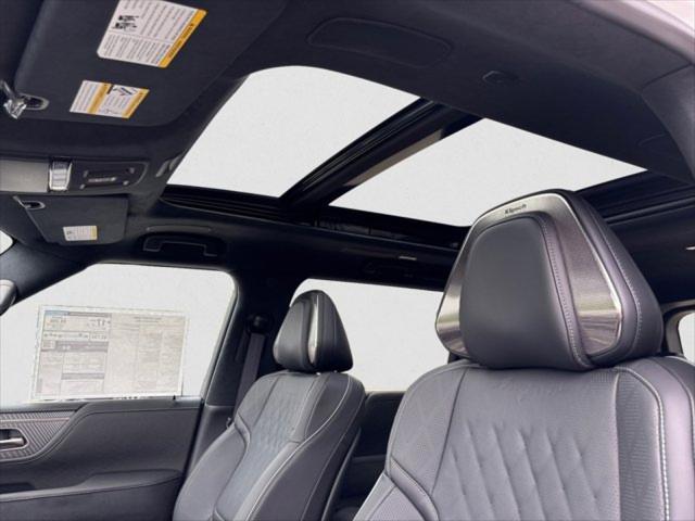 new 2025 INFINITI QX80 car, priced at $105,254
