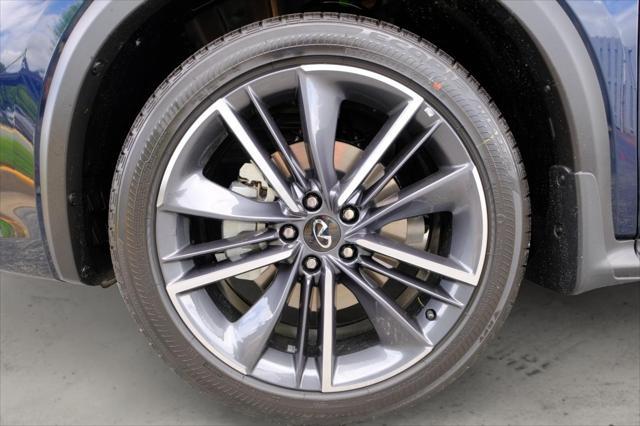 new 2025 INFINITI QX55 car, priced at $48,585