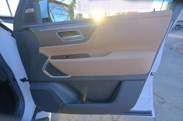 new 2025 INFINITI QX80 car, priced at $100,240