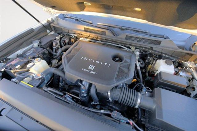 new 2025 INFINITI QX80 car, priced at $93,125