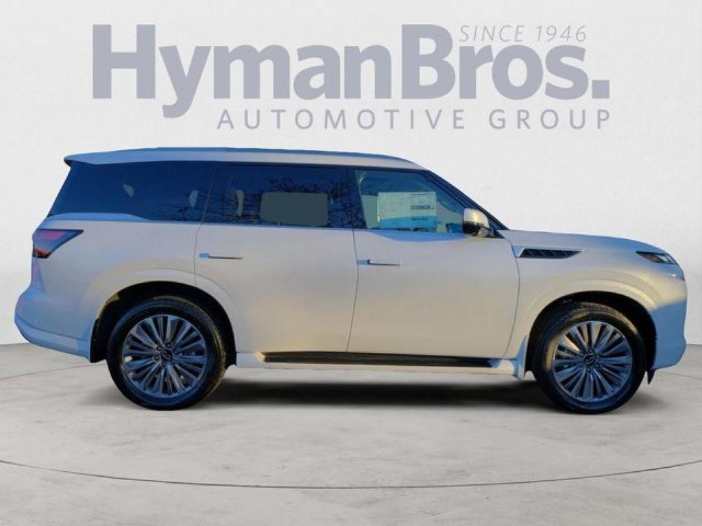new 2025 INFINITI QX80 car, priced at $87,290