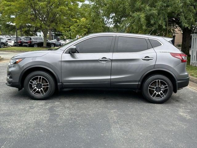 used 2020 Nissan Rogue Sport car, priced at $17,995