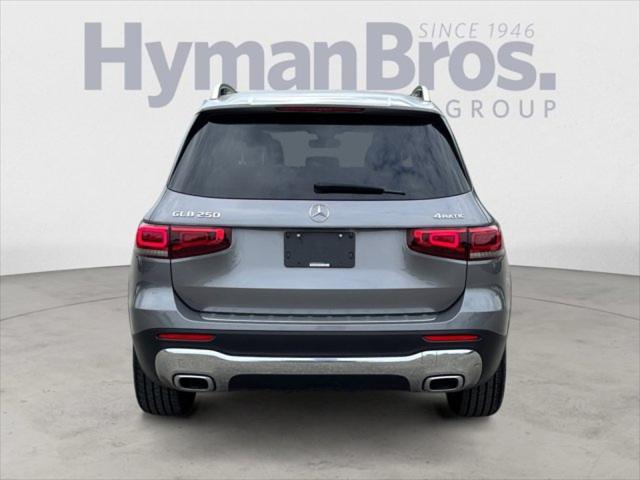 used 2020 Mercedes-Benz GLB 250 car, priced at $25,995