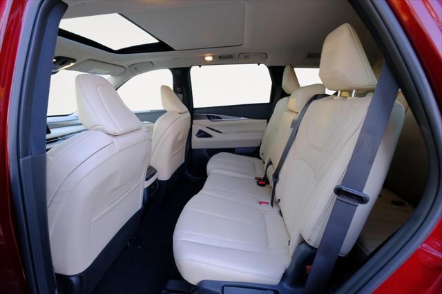 new 2025 INFINITI QX60 car, priced at $58,285