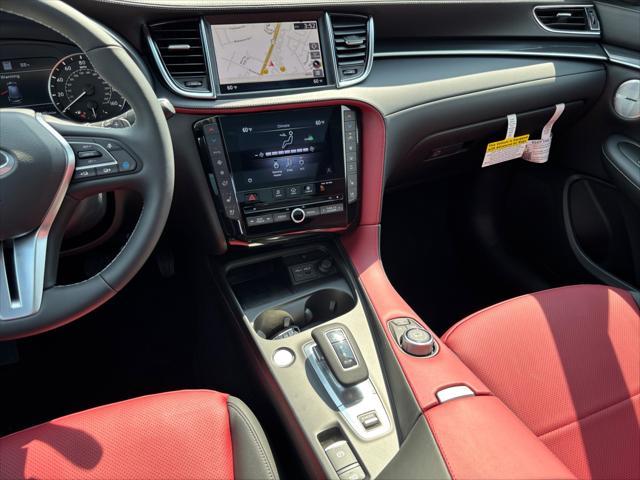 new 2025 INFINITI QX50 car, priced at $47,300