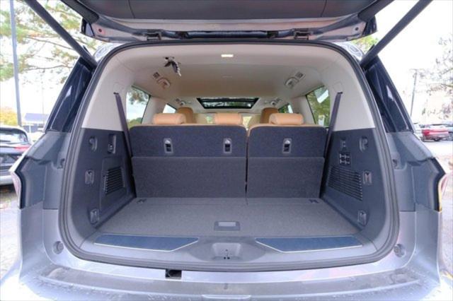 new 2025 INFINITI QX80 car, priced at $98,531
