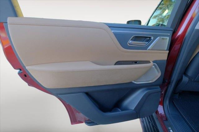new 2025 INFINITI QX80 car, priced at $98,531