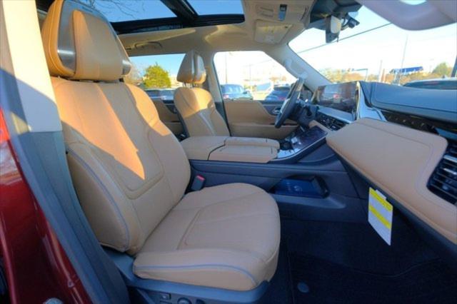 new 2025 INFINITI QX80 car, priced at $98,531