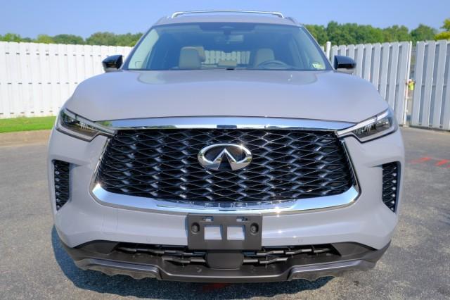 new 2025 INFINITI QX60 car, priced at $60,980