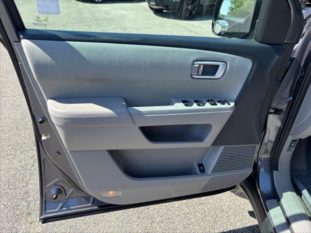 used 2015 Honda Pilot car, priced at $12,495