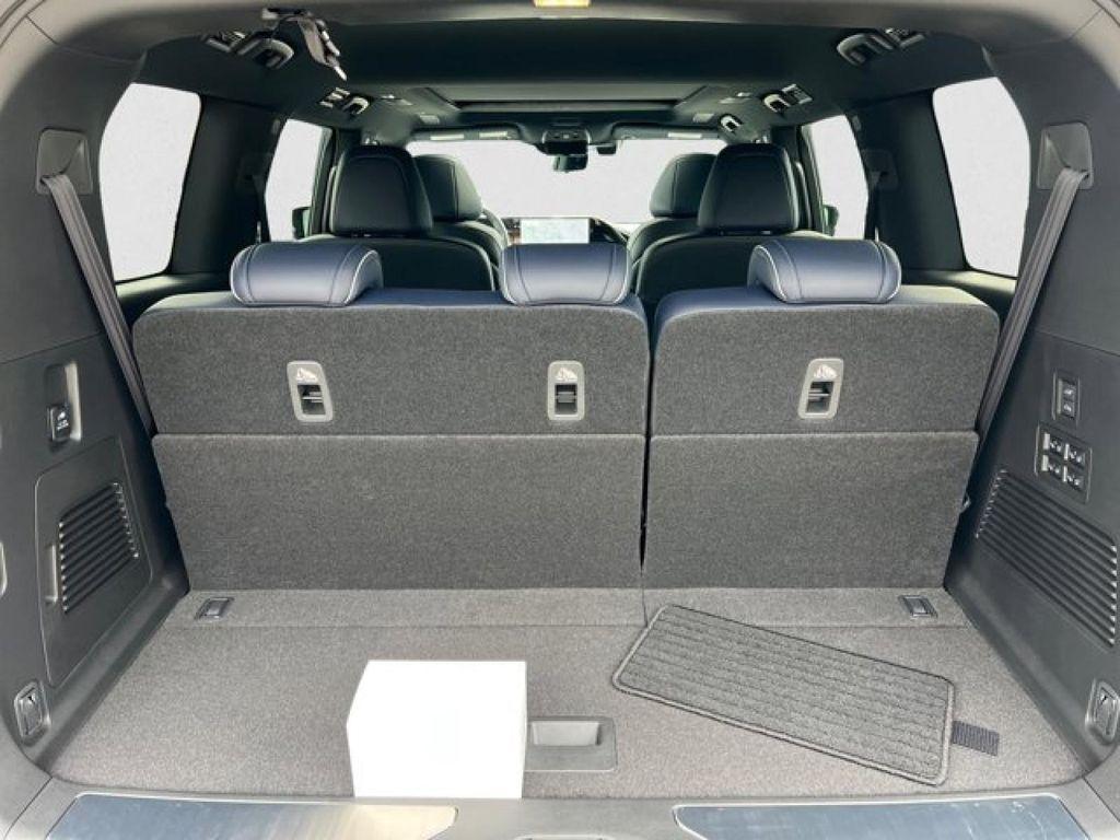 new 2026 INFINITI QX80 car, priced at $106,320