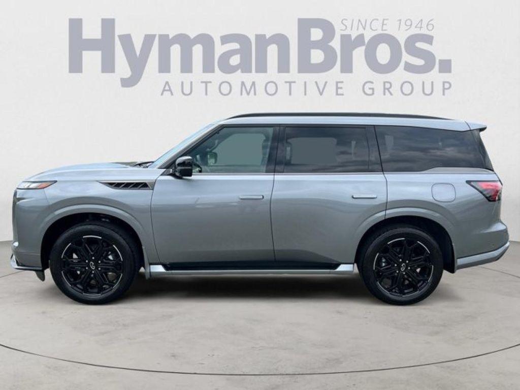 new 2026 INFINITI QX80 car, priced at $106,320