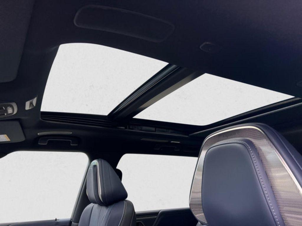 new 2026 INFINITI QX80 car, priced at $106,320