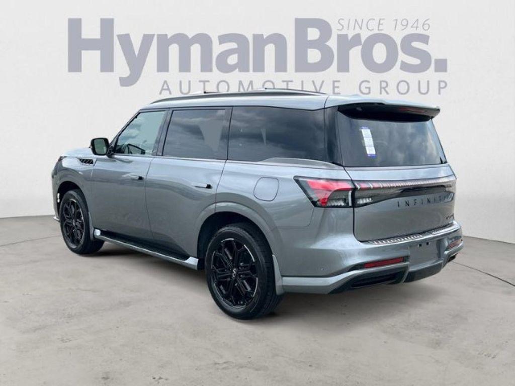 new 2026 INFINITI QX80 car, priced at $106,320