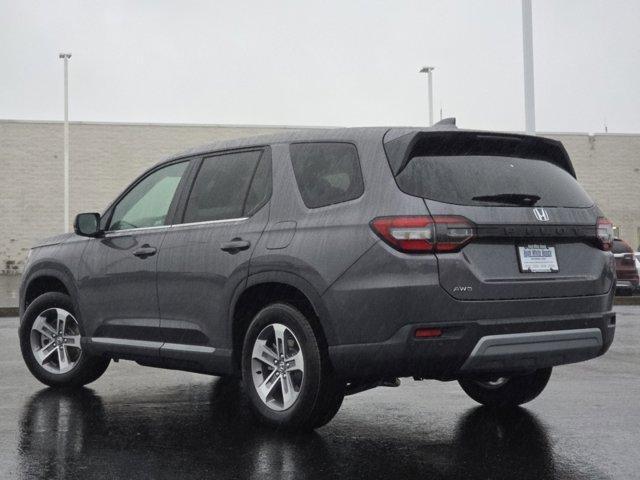new 2025 Honda Pilot car, priced at $47,095