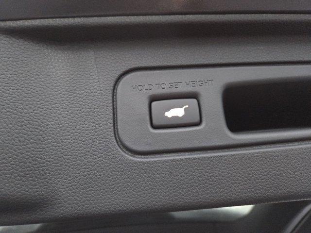 new 2025 Honda Pilot car, priced at $47,095