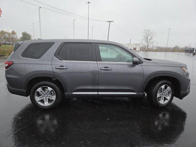 new 2025 Honda Pilot car, priced at $47,095