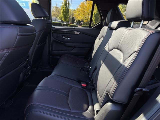 used 2025 Honda Pilot car, priced at $48,992