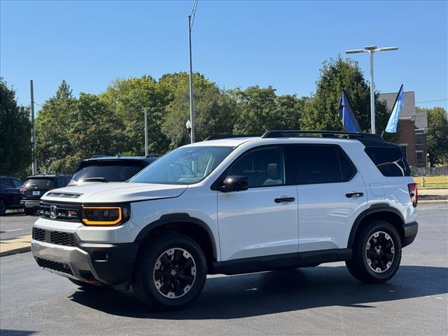 used 2025 Honda Pilot car, priced at $49,998