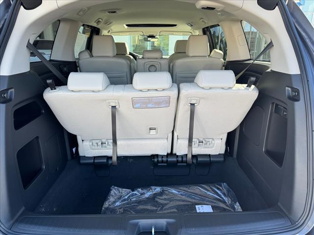 new 2026 Honda Odyssey car, priced at $44,290