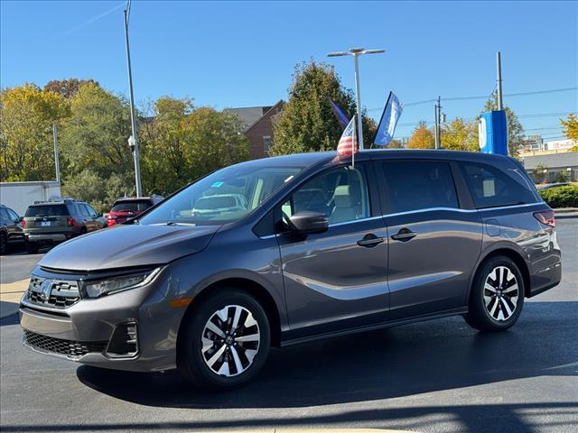new 2026 Honda Odyssey car, priced at $44,290