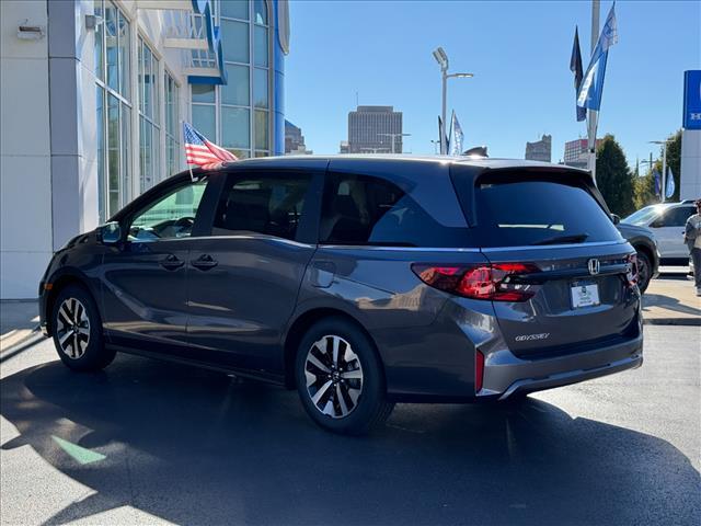 new 2026 Honda Odyssey car, priced at $44,290