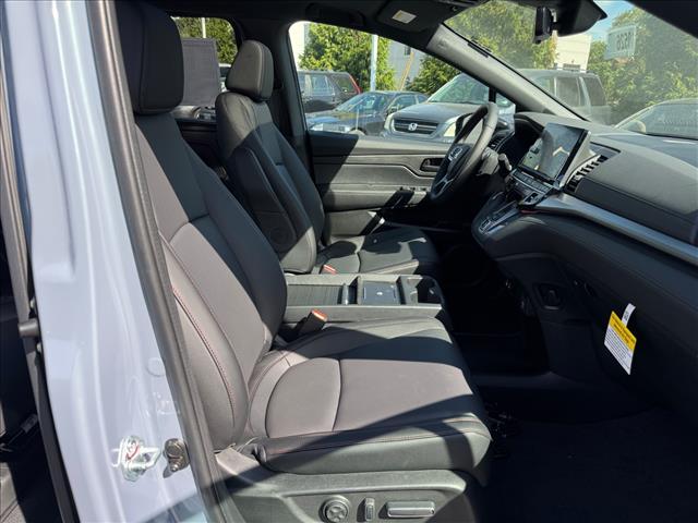 new 2026 Honda Odyssey car, priced at $45,845