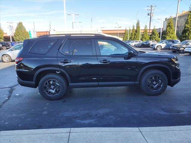 new 2025 Honda Pilot car, priced at $50,795