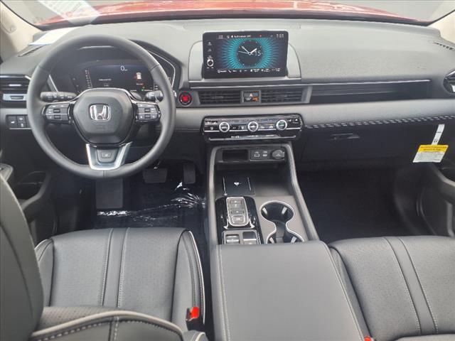 new 2025 Honda Pilot car, priced at $54,985